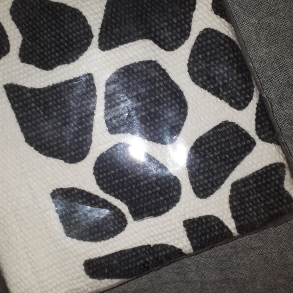Animal Printed Bath Mat - NWT - Picture 3 of 3